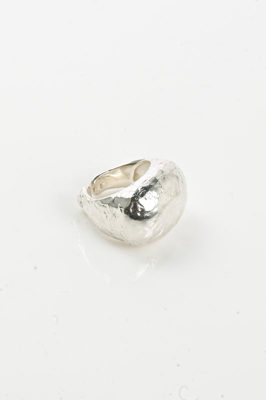 Studio Zali 'Bubble-Textured' Ring